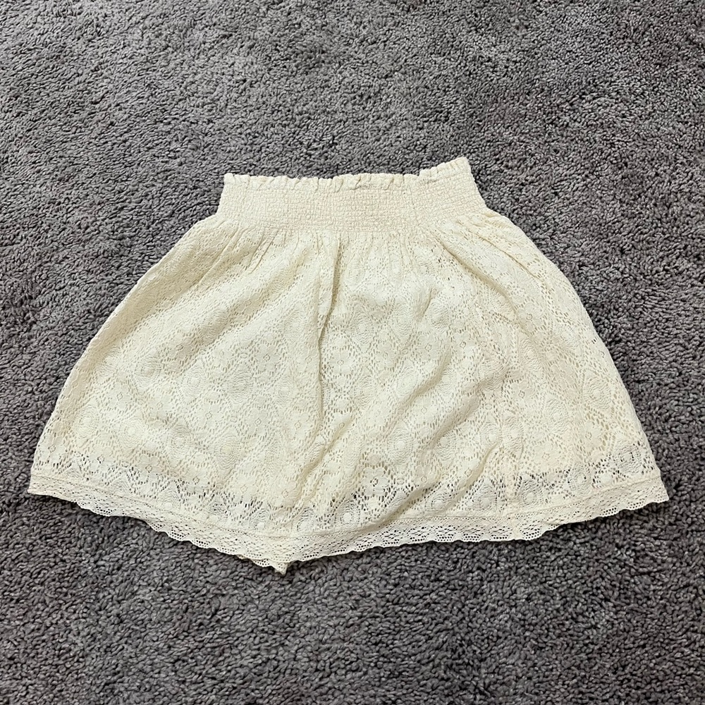 Forever 21 lace skirt